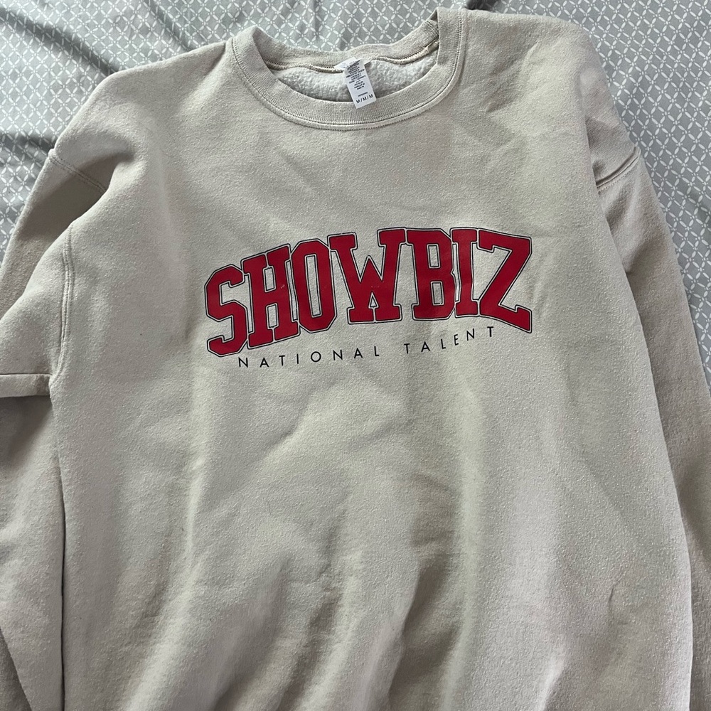 Jerzees Cream and Red Crewneck Sweater